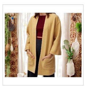 ARITZIA Wilfred Brullon Sweater Cardigan Merino Wool Mustard Yellow Size XS-EUC